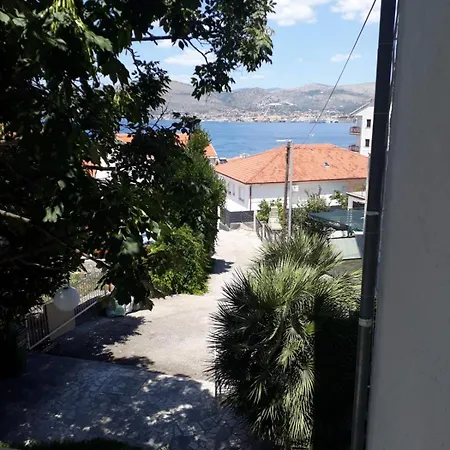 Lägenhet Baric Trogir