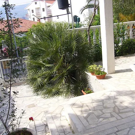 Lägenhet Baric Trogir
